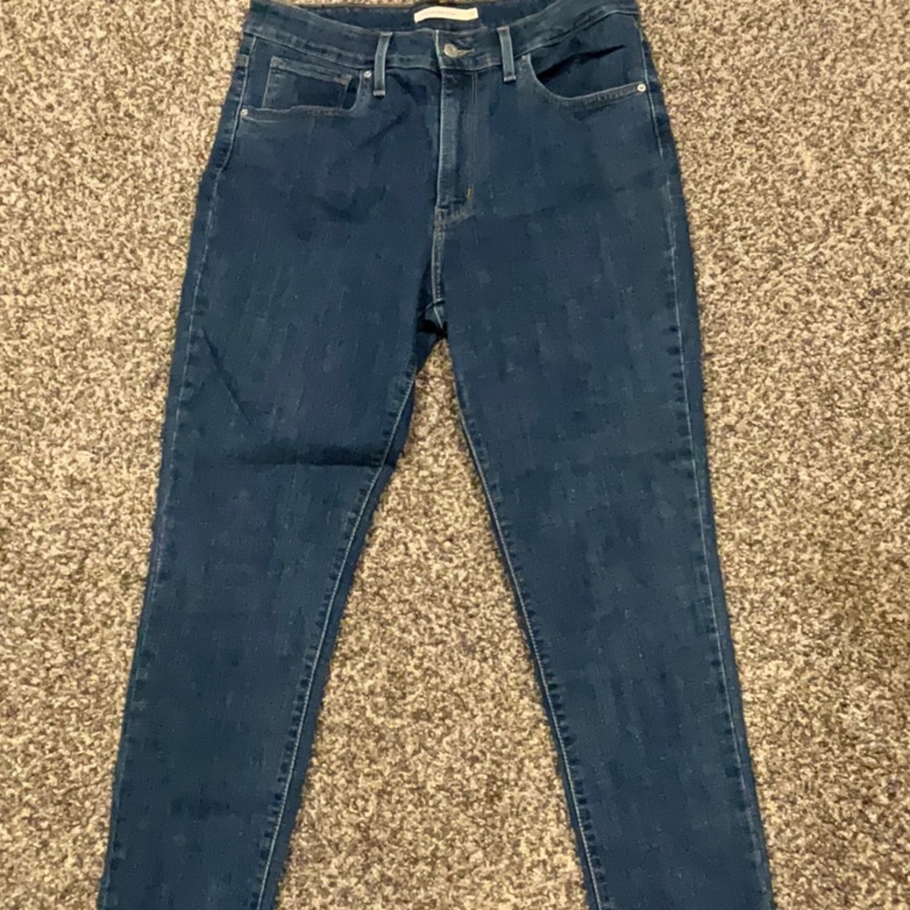 Levi jeans
